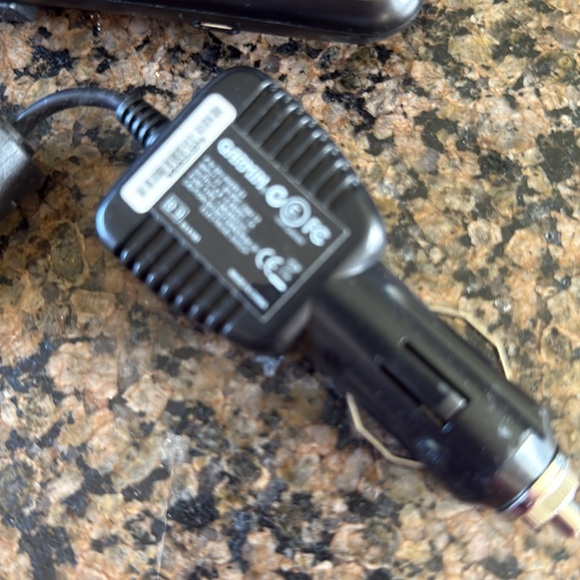 Garmin Black GPS Navigation System for Car Audio Video - Picture 4 of 9